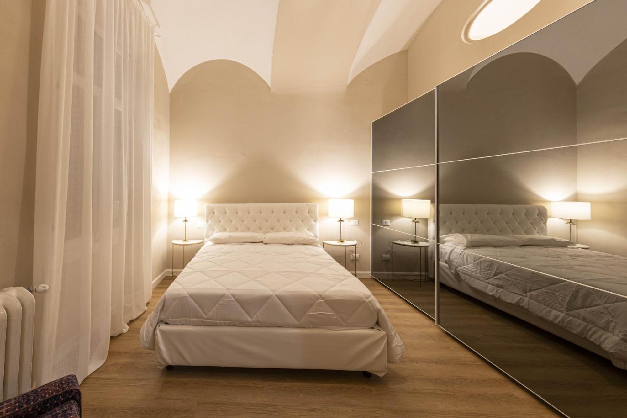 Sibilla Suite Apartment - Via Oberdan 13 Bolonia Exterior foto